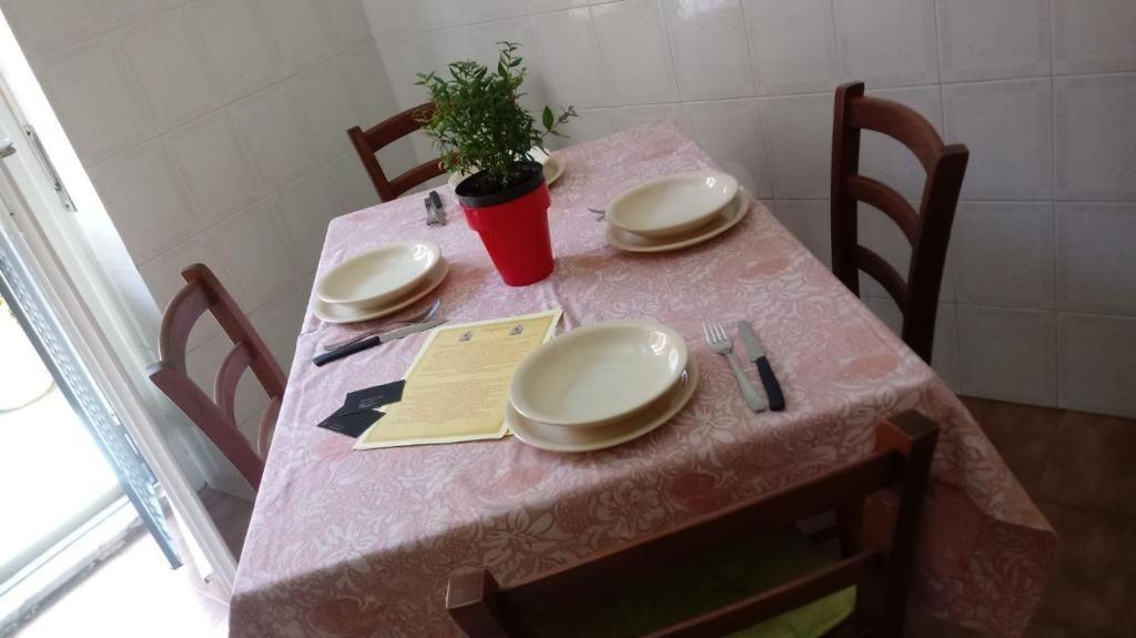 Hospiton Home Cagliari Esterno foto